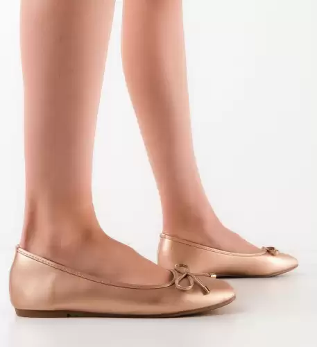 Balerini dama Atur Aurii