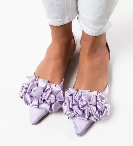 Balerini dama Fergie Mov