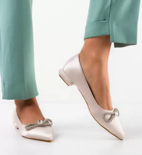 Balerini dama Haiol Bej