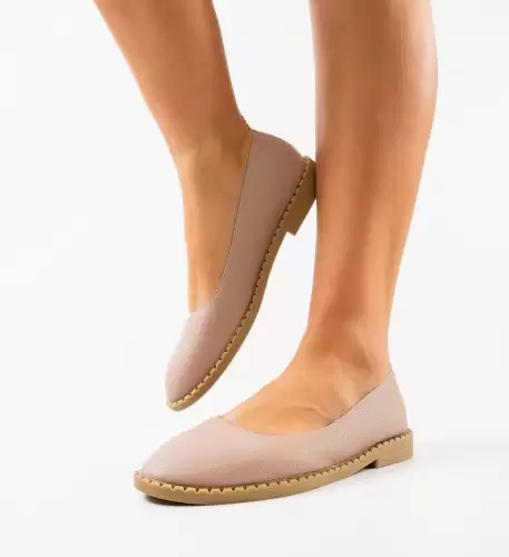 Balerini dama Hertay Nude