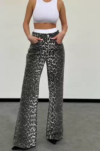 Blugi Dama Evazati Animal Print Paislee