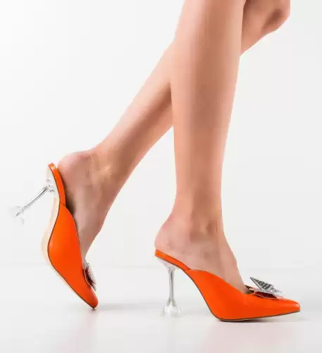 Saboti dama Whartoni Portocalii