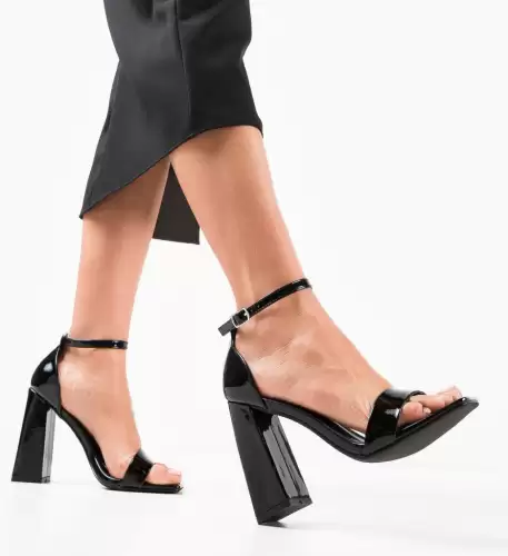 Sandale cu toc Pastev Negre